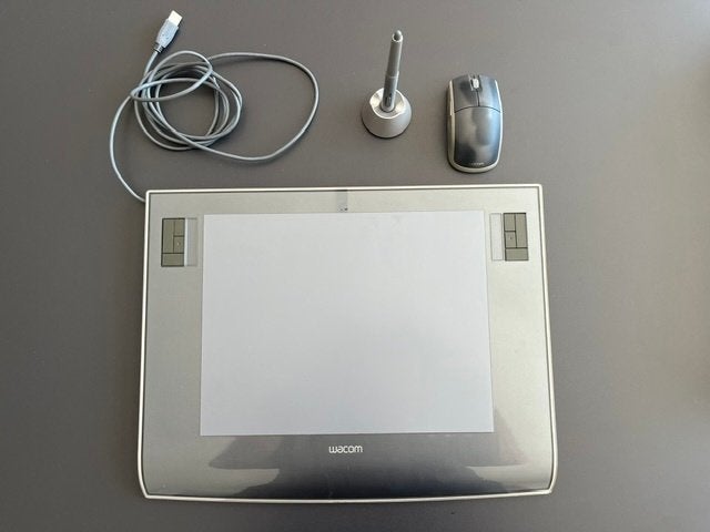 Wacom Intuos 3 A4 tekentablet, Enlèvement, Utilisé, Filaire, Wacom
