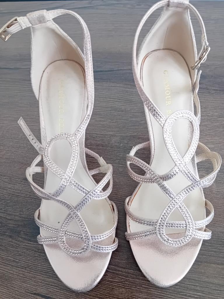 Hakken voor dames, Kleding | Dames, Trouwkleding en Trouwaccessoires, Ophalen, Zwart, Schoenen, Zo goed als nieuw