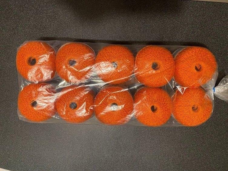10 bollen oranje Phildar Corner breigaren / haken, Hobby & Loisirs créatifs, Enlèvement ou Envoi, Neuf, Crochet