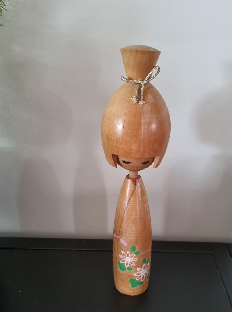 Magnifique kokeshi Kikuhime de Takahashi Toshiharu, Envoi