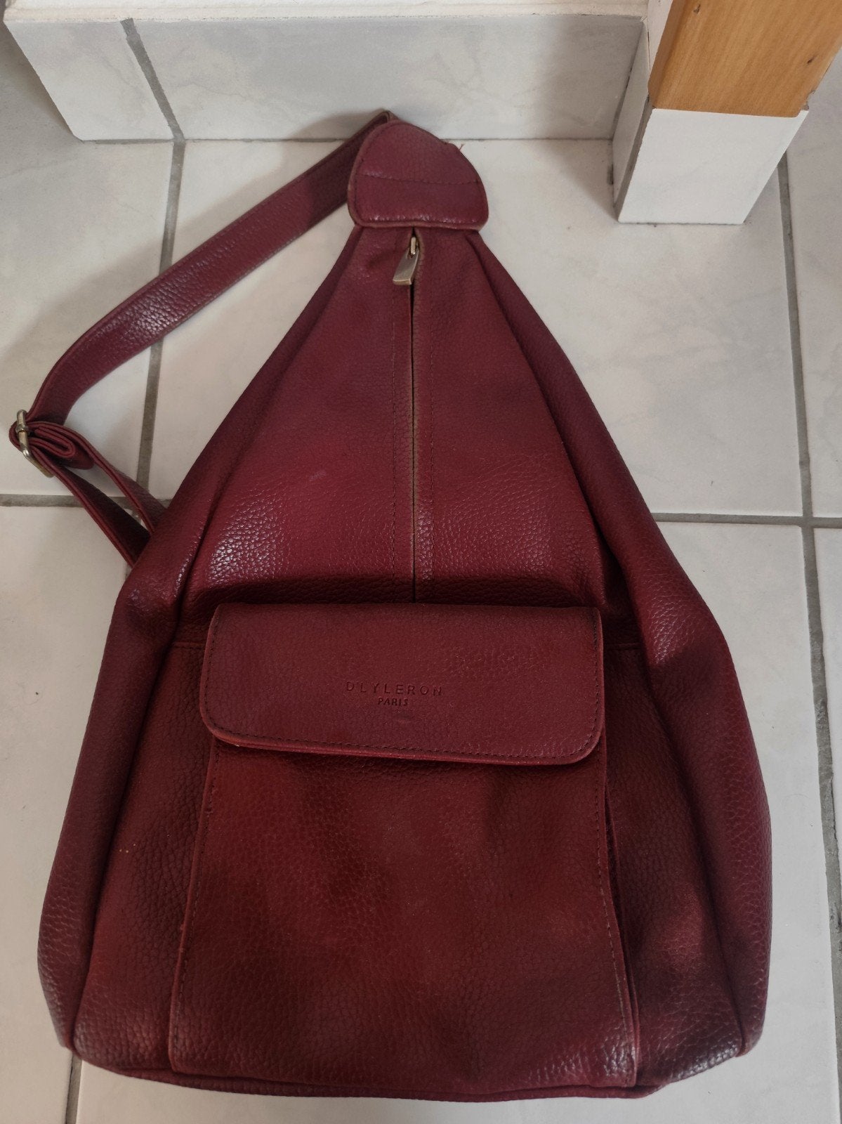 Sac D'Yleron Paris, Bijoux, Sacs & Beauté, Rouge, Autres marques, Cuir, Enlèvement ou Envoi