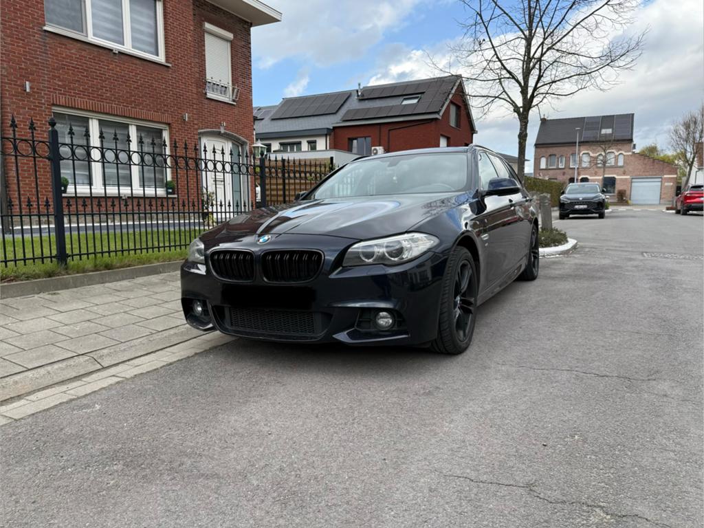 Bmw 5 serie euro6, Auto's, BMW, Particulier, 5 Reeks, Diesel, Euro 6, Break, 5 deurs, Automaat, Blauw, Zwart, Alcantara, Vierwielaandrijving