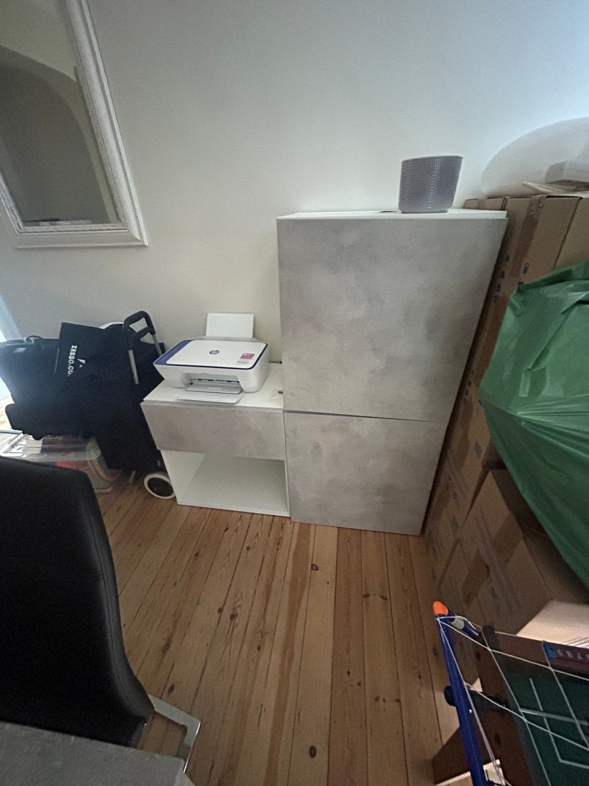 Meuble, table et chaise neuf, Enlèvement