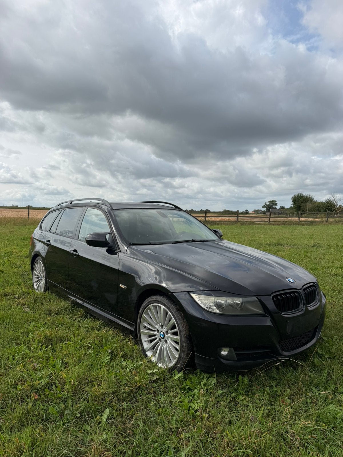 Bmw 318d facelift, Auto's, BMW, Euro 5, Achterwielaandrijving, 4 cilinders, Zwart