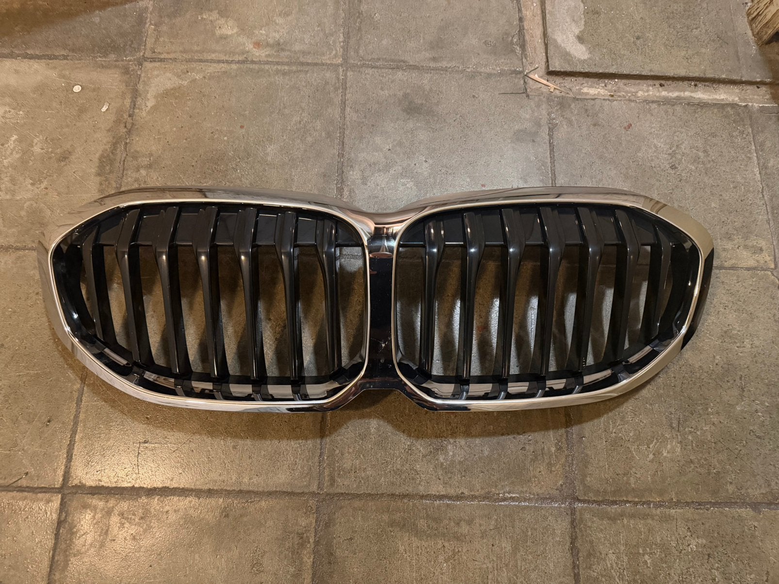 Calandre d’origine BMW Série 1 F40 (2019–2024), Autos : Pièces & Accessoires, Pare-chocs, Enlèvement, Utilisé, BMW