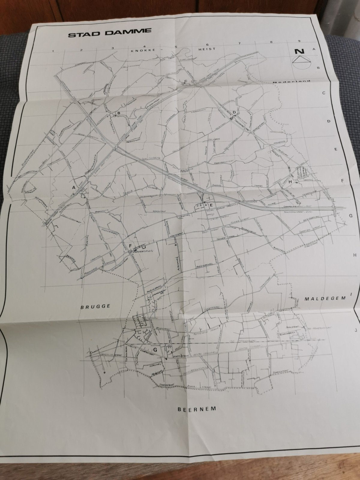 Vintage stratenplattegrond van Damme., Verzamelen, Overige Verzamelen, Gebruikt, Ophalen of Verzenden