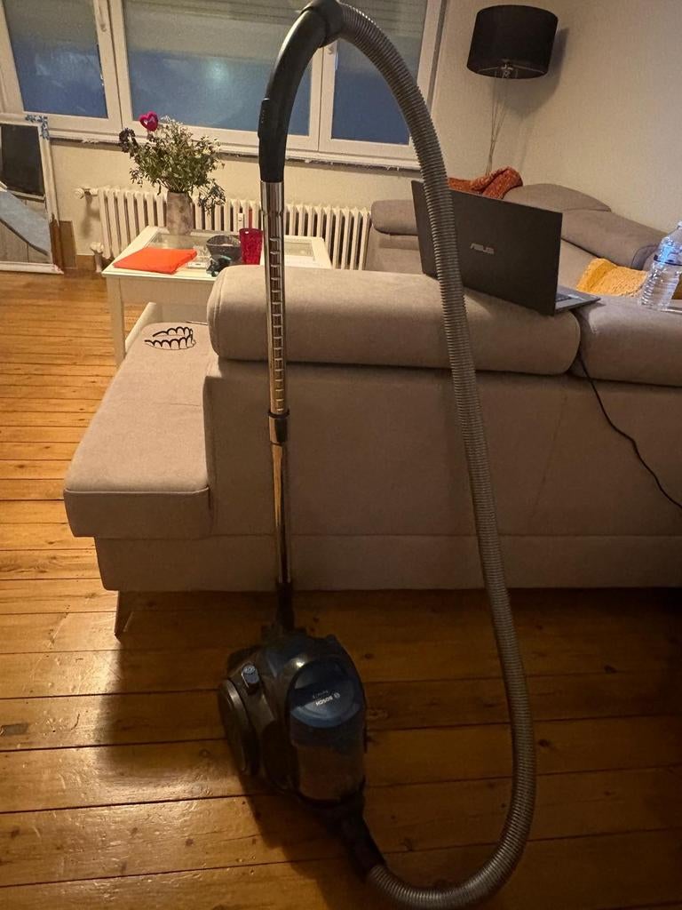 Aspirateur Bosh série 2, Electroménager, Enlèvement, Aspirateur
