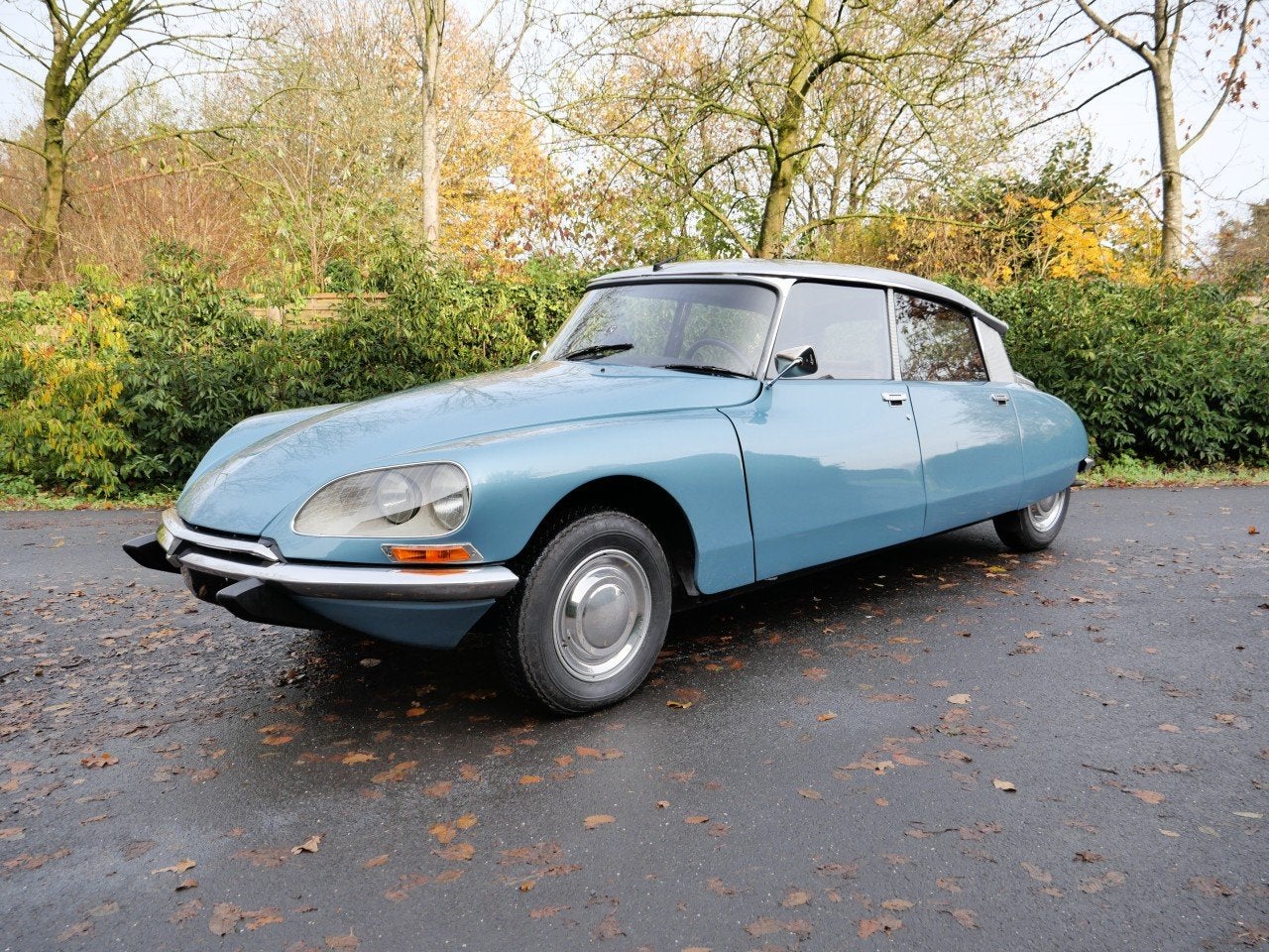 Citroën DS D-SUPER (année de construction 1973), Autos, https://public.car-pass.be/vhr/ecc0d14c-aa7d-4958-a62e-b020290def2e, 4 portes