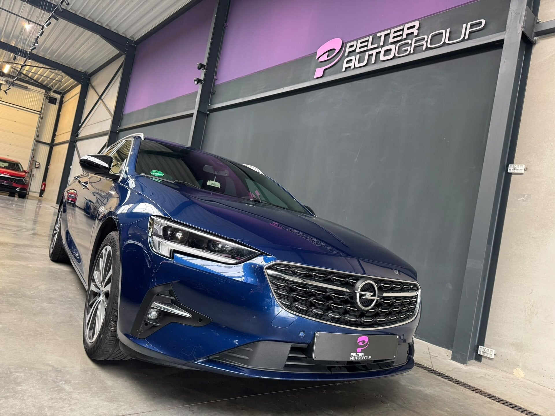 Opel Insignia Sports Tourer 1.5D CarPlay GPS Leder Camera, Auto's, USB, 122 pk, 4 cilinders, Bedrijf