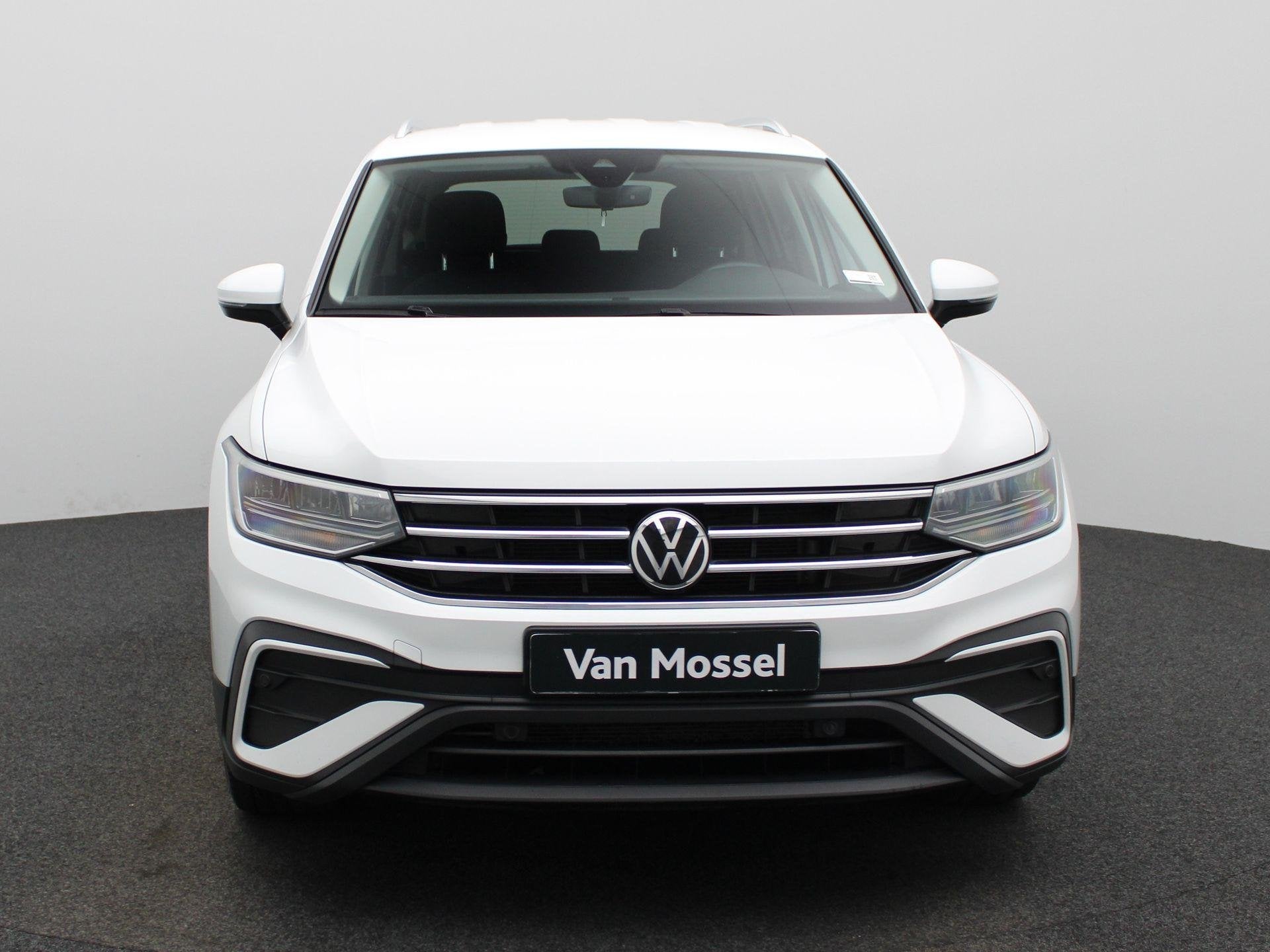 Volkswagen Tiguan 1.5 TSI 110kW DSG Life (automatique), Volant multifonction, Achat, 1800 kg, Entreprise