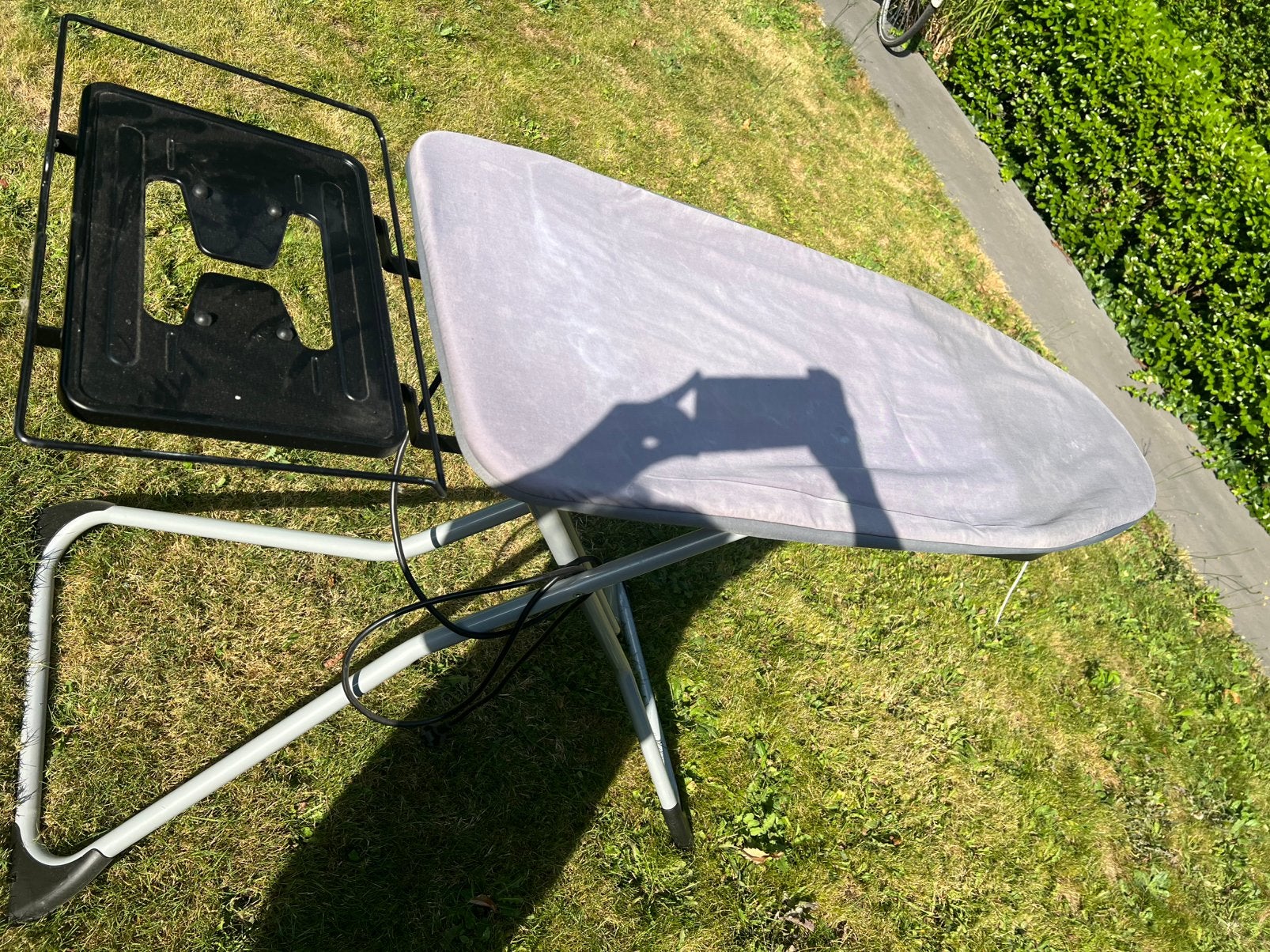 Strijkplank (met wieltjes) voor stoomgenerator, Elektronische apparatuur, Ophalen, Zo goed als nieuw
