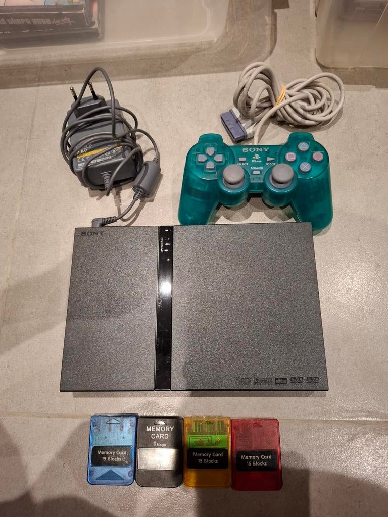 Pack Console Sony PS2 Slim + Manette + 4 Cartes mémoire, Gebruikt, Zwart, Ophalen of Verzenden, Met geheugenkaart
