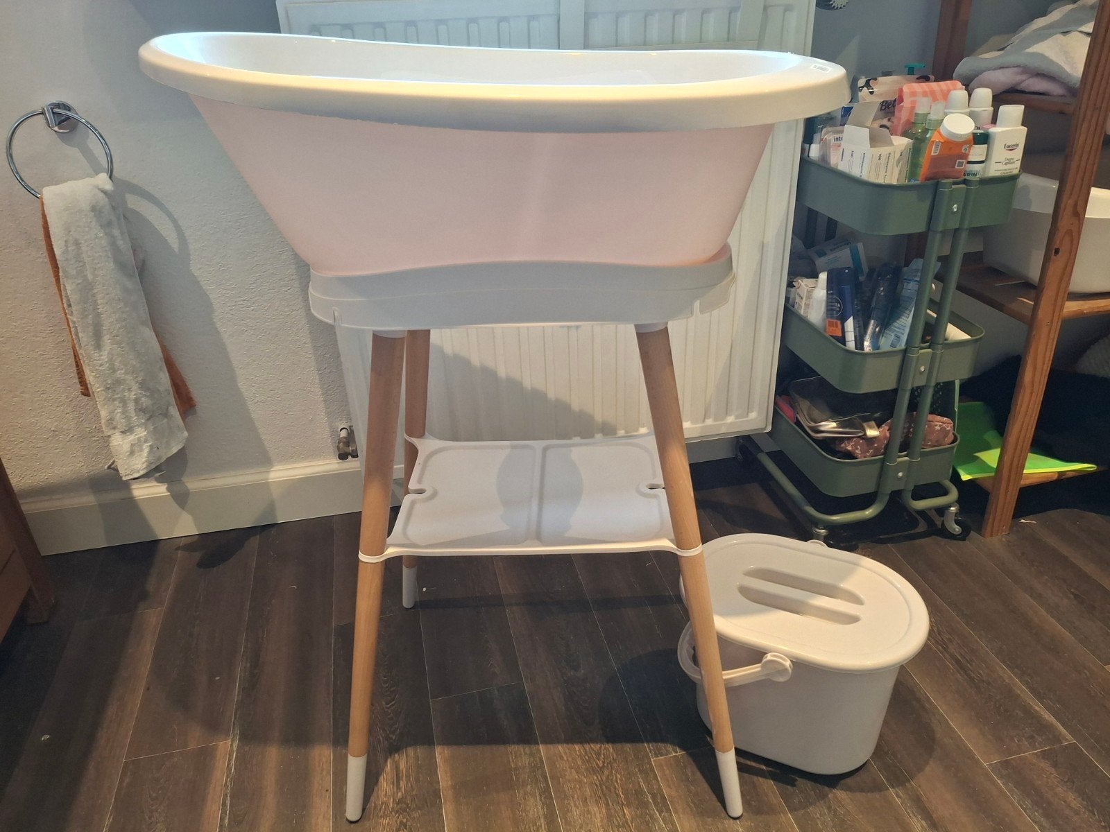 Bébéjou babybadje op staander, Ophalen of Verzenden, Zo goed als nieuw, Badje, Bébé-jou