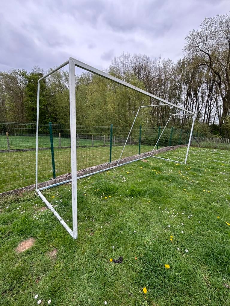 metalen voetbaldoel, Ophalen, Zo goed als nieuw