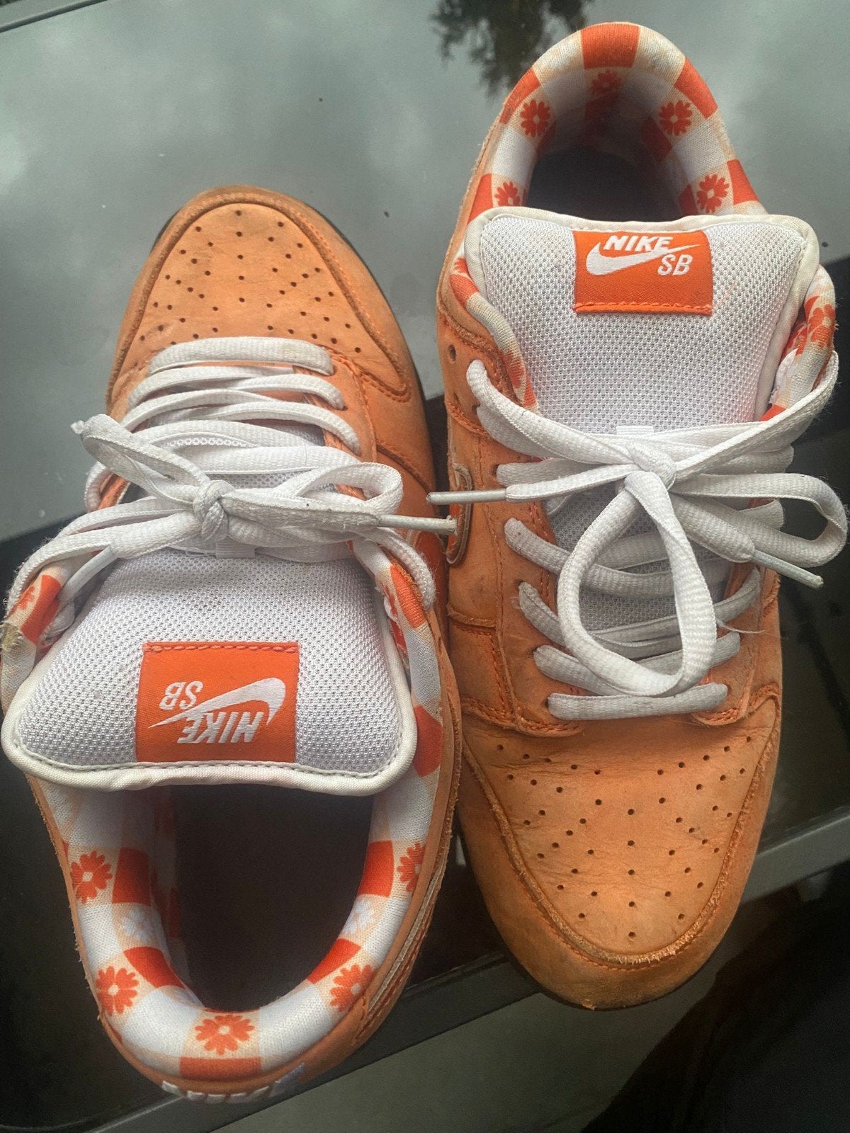 Niks SB Dunks Lobsters, Enlèvement
