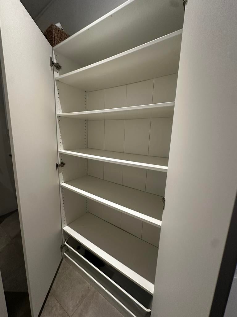 Armoire à linge blanc, Enlèvement, Comme neuf