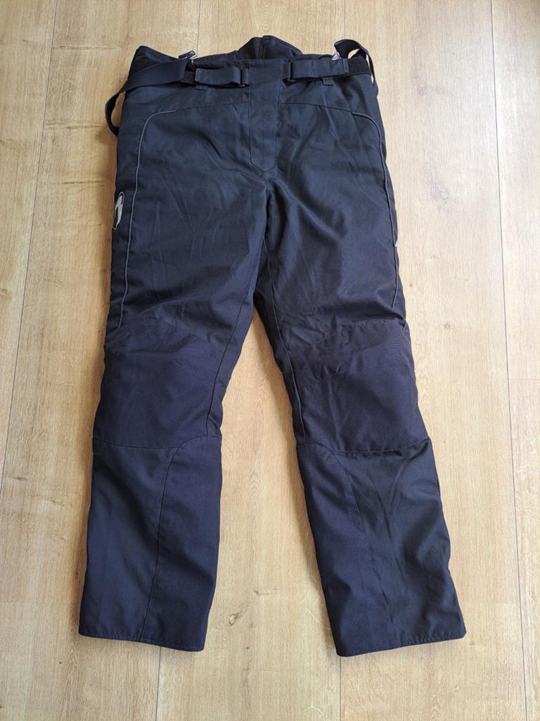 PANTALON MOTO RICHA HOMME 3XL BON ÉTAT, Motos, Enlèvement