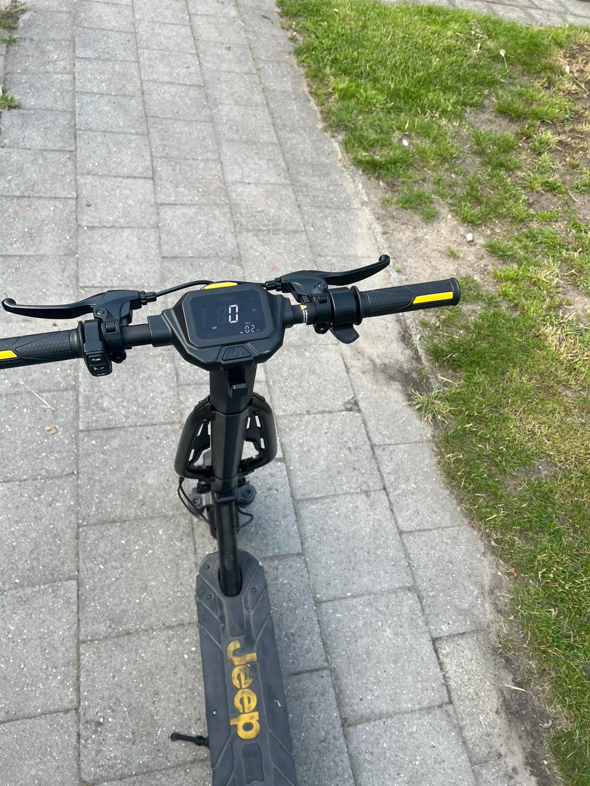 Jeep e-step, Fietsen en Brommers, Steps, Ophalen, Nieuw