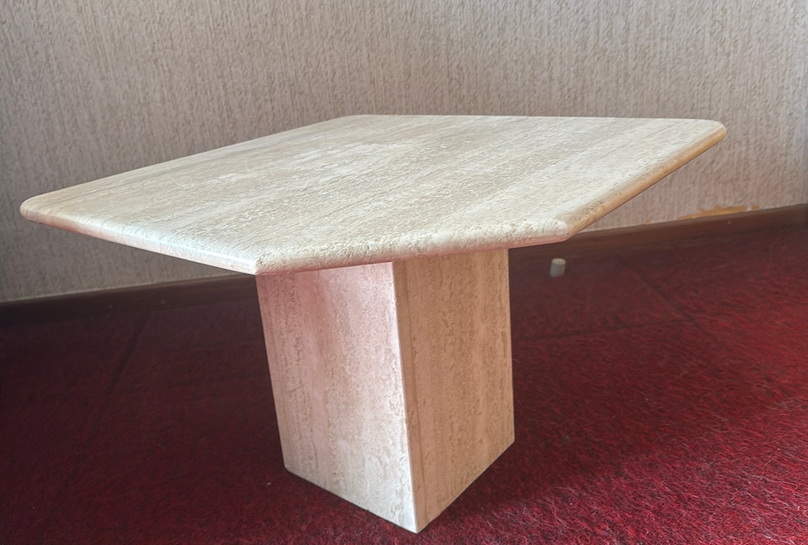 Travertin bijzettafel beige, Huis en Inrichting, Ophalen, Vierkant, 55 tot 75 cm, Zo goed als nieuw