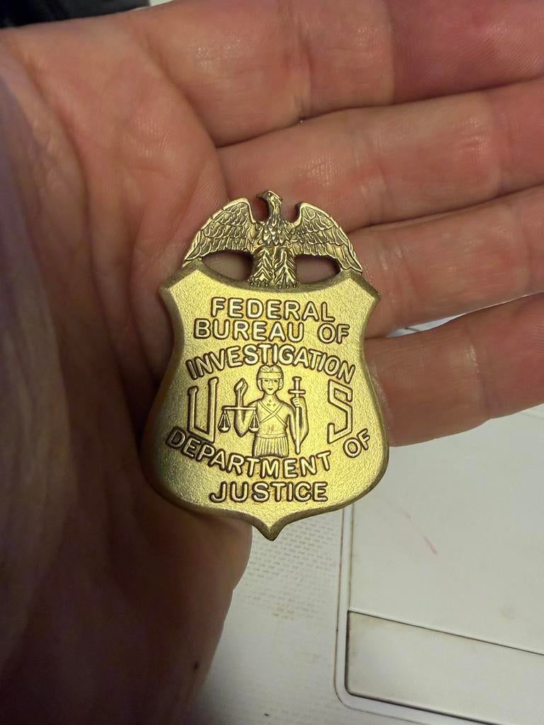 Badge insigne police usa FBI, Collections, Enlèvement ou Envoi, Comme neuf