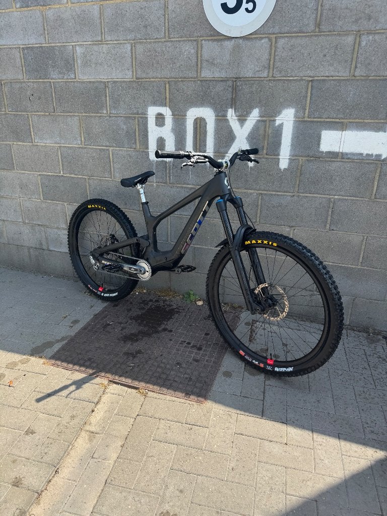 Scott Ransom 910, Fietsen en Brommers, Ophalen