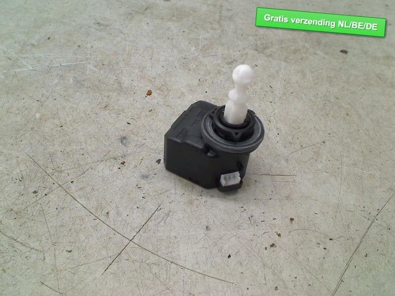MOTEUR AJUSTEMENT DES PHARES Polo V (6R) (6R0941295), Volkswagen, Volkswagen AG, Utilisé, Kundenbetreuung@volkswagen.de