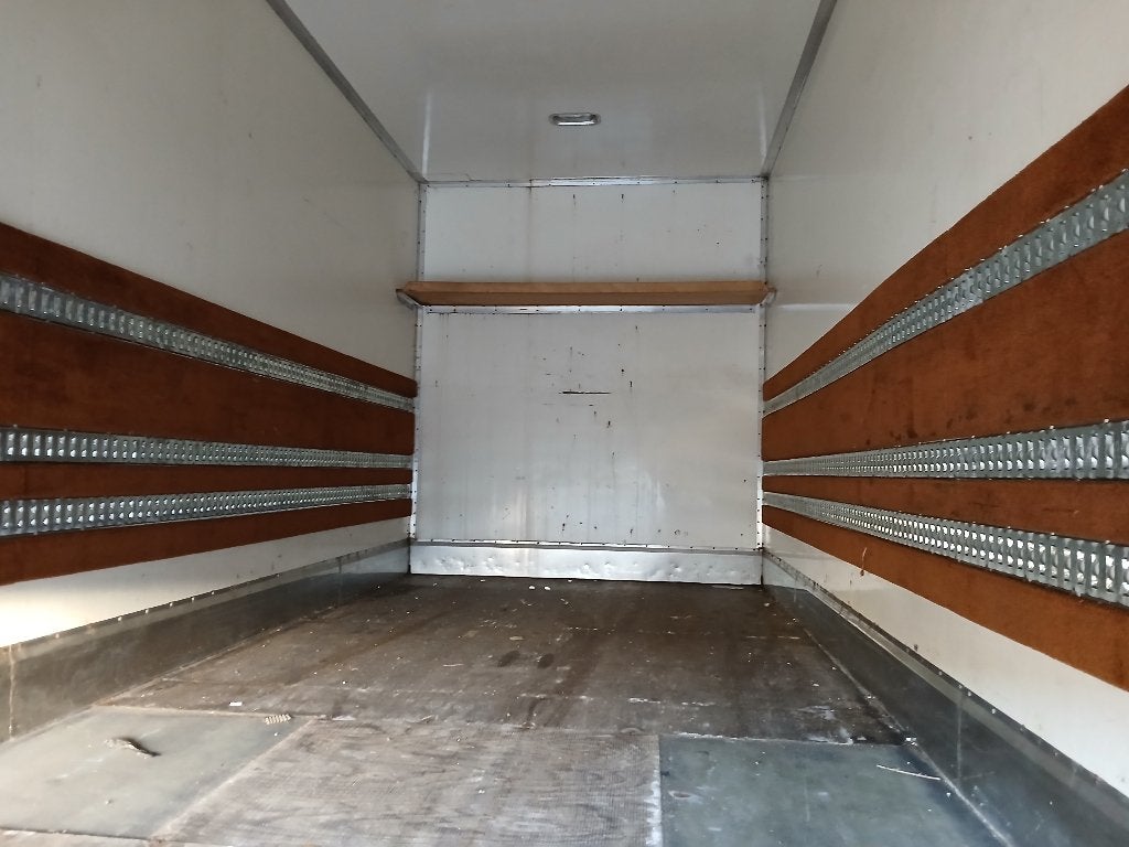schuilhok/ kot / stal/ hok / laadbak / bak lengte +-6.50m, Stalling