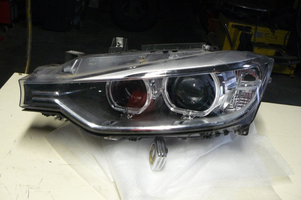 Xenon koplamp links BMW 3 F30 F31 F35 F80 F82 (2011 - 2015), Auto-onderdelen, Ophalen of Verzenden, Gebruikt, BMW