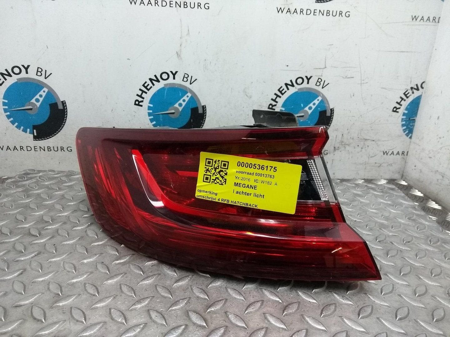 RENAULT MEGANE ACHTERLICHT L 2016, Ophalen of Verzenden, Gebruikt, ARN erkend
