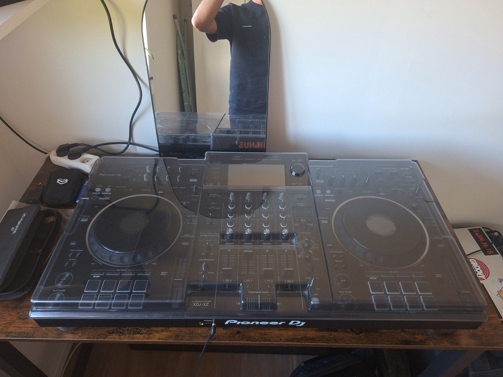 XDJ XZ   +AIAI headphone+ yamaha HS8+magma flightcase, Musique & Instruments, Enlèvement, Comme neuf, DJ-Set, Pioneer