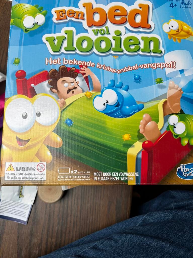 Gezelschapsspel een bed vol vlooien, Ophalen, Zo goed als nieuw