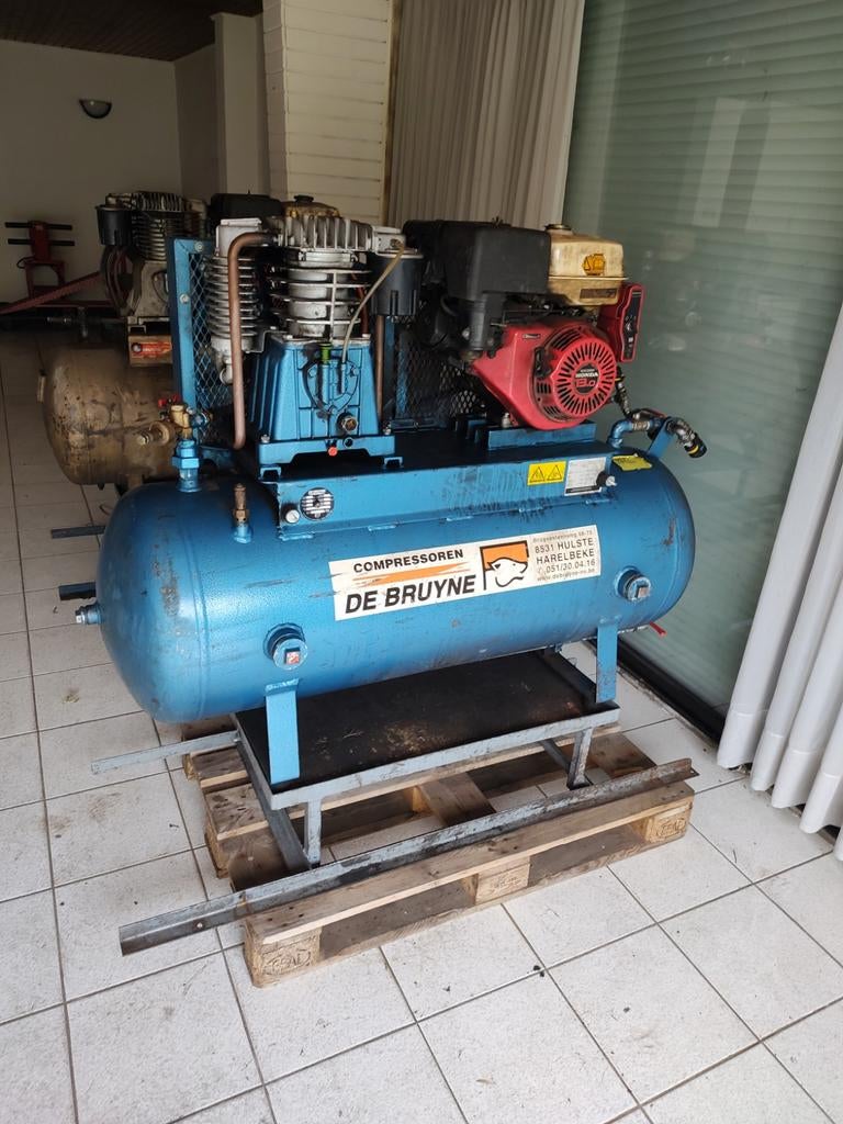 Compressors te koop, Bricolage & Construction, Compresseurs, Enlèvement
