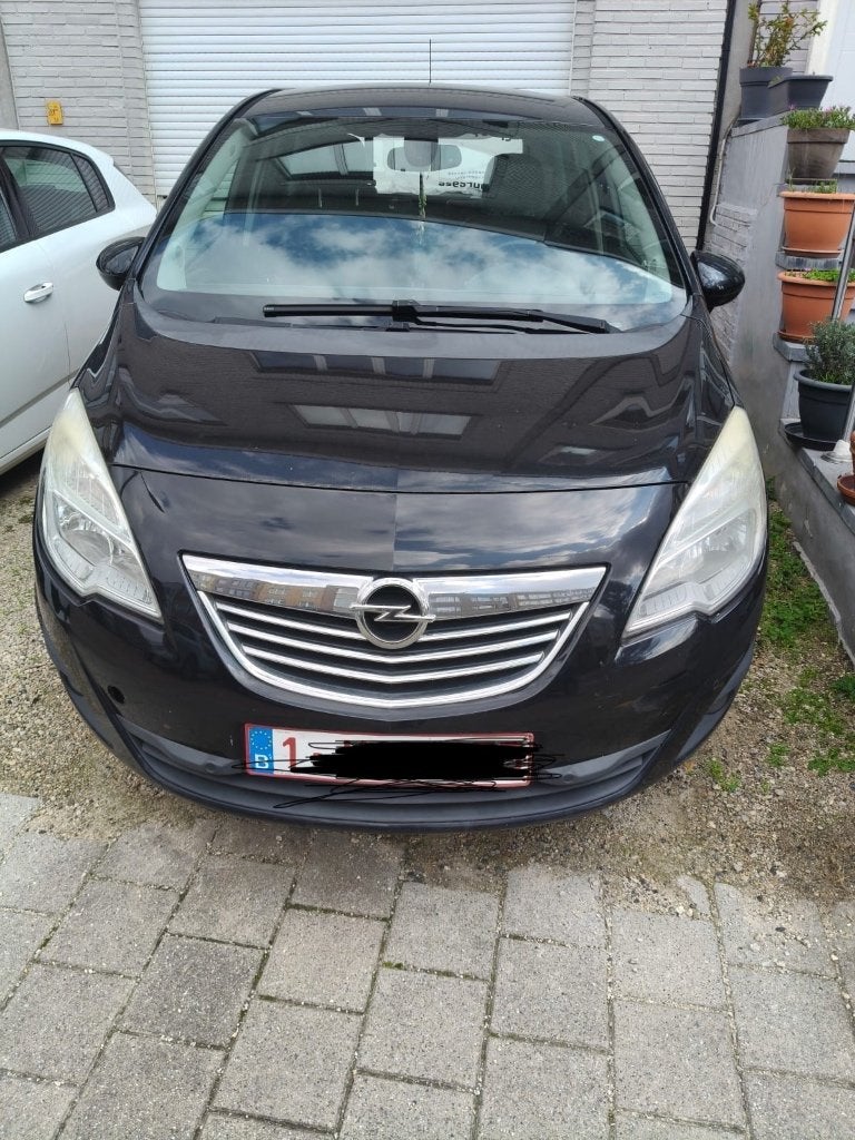 Opel meriva met lichte achterschade, Autos, Euro 5, Achat, Boîte manuelle, Noir