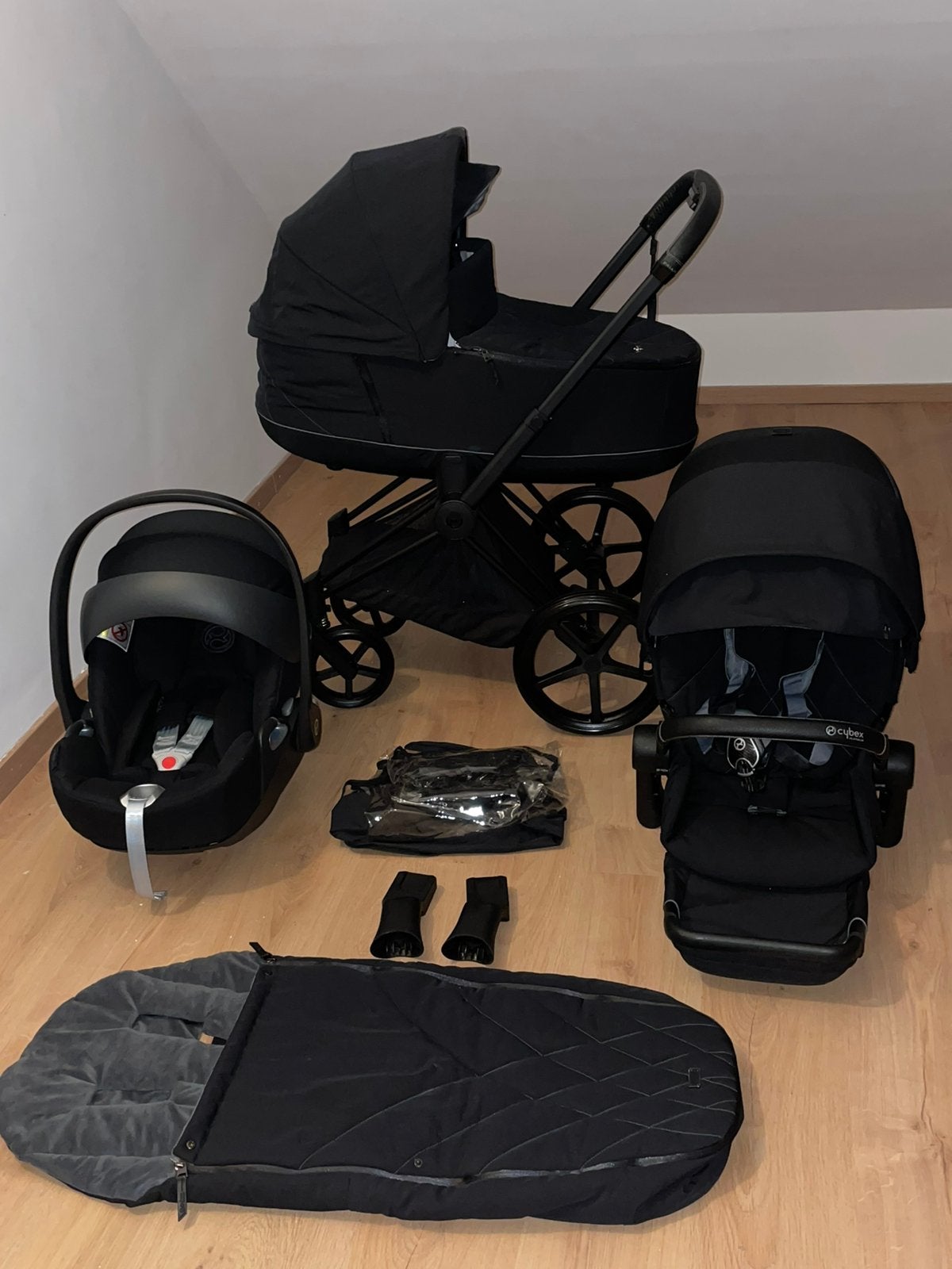 Cybex Priam Black Autostoel Cloud Z -Size & Base isofix 360, Kinderen en Baby's, Ophalen of Verzenden, Zo goed als nieuw, Kinderwagen
