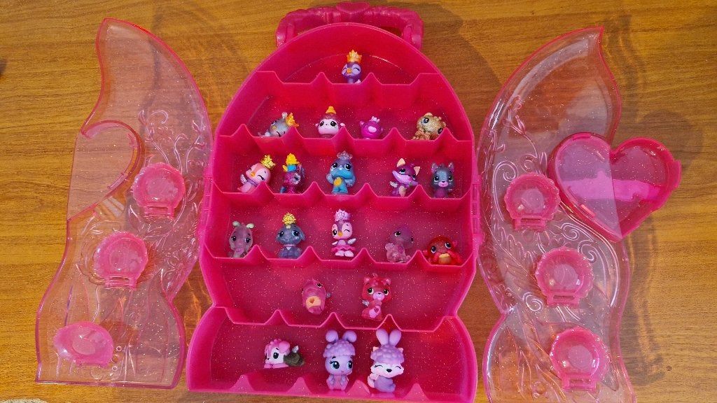 Hatchimals ColleGGTibles Mallette transport & 20 Hatchimals, Verzamelen, Ophalen of Verzenden, Zo goed als nieuw, Fantasy