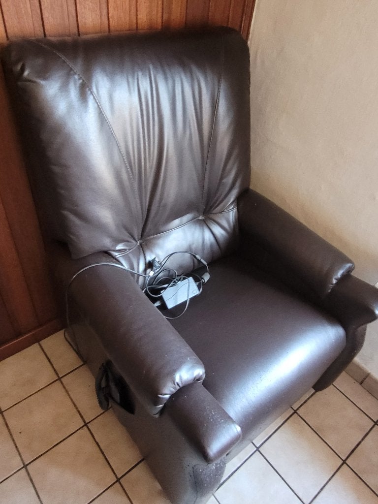 Fauteuil relax marron, Maison & Meubles, Canapés | Salons, Utilisé, Une personne, Enlèvement