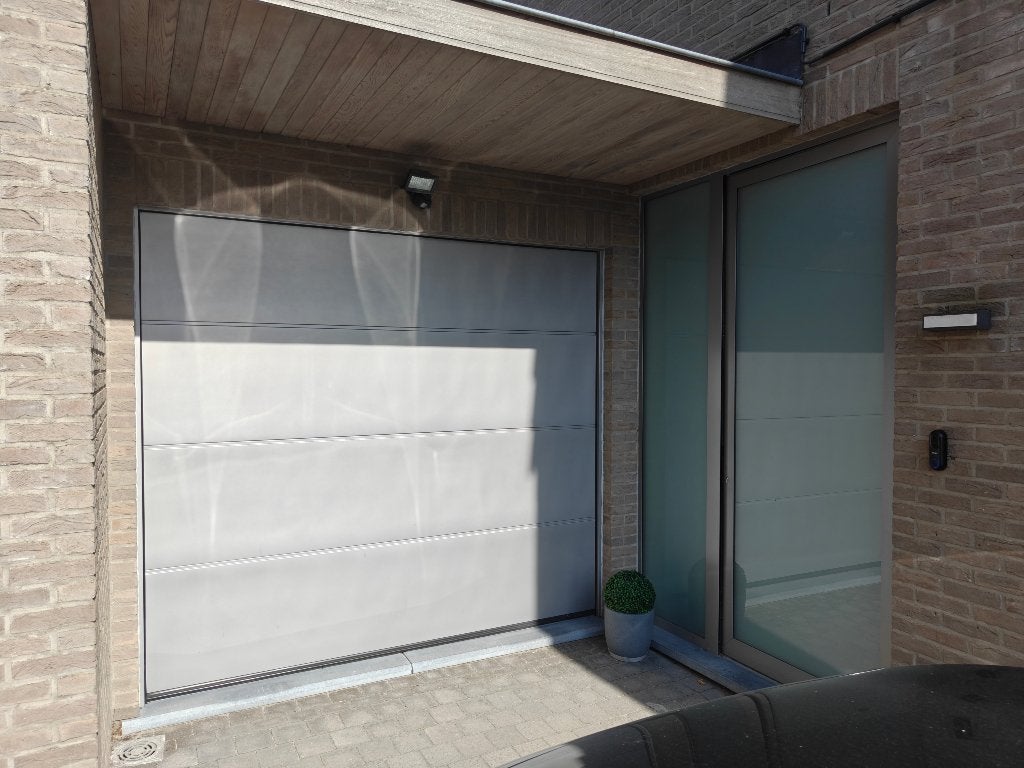 sectionaalpoort + motor, Doe-het-zelf en Bouw, Deuren en Vliegenramen, Ophalen, Gebruikt, Garagedeur, Metaal