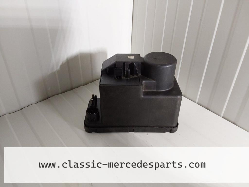 Centraledeurvergrendelingspomp / CV Pomp Mercedes E-klasse W, Gebruikt, -, Ophalen of Verzenden, -