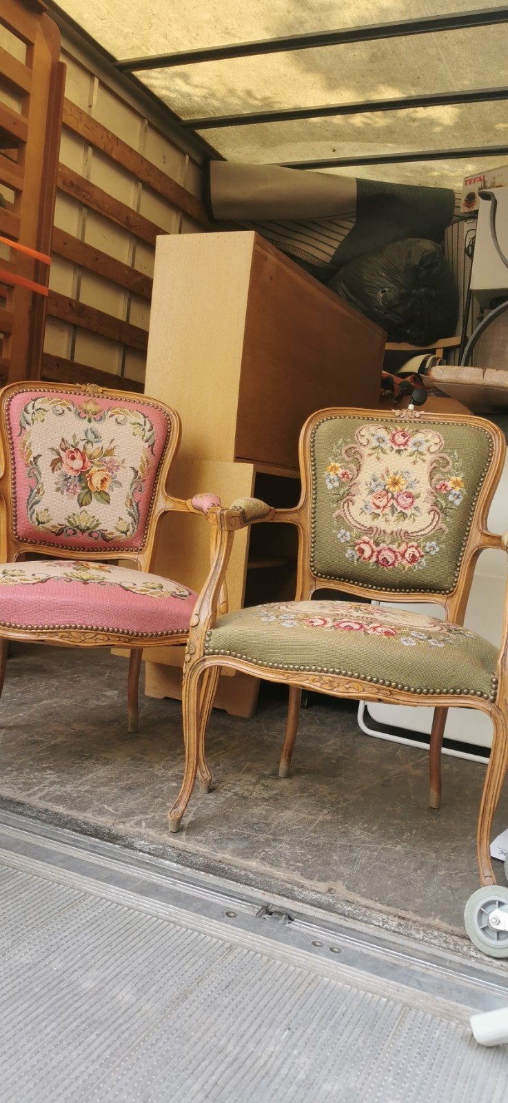 fauteuils style Louis XV – Tapisserie au petit poin, Antiquités & Art, Enlèvement