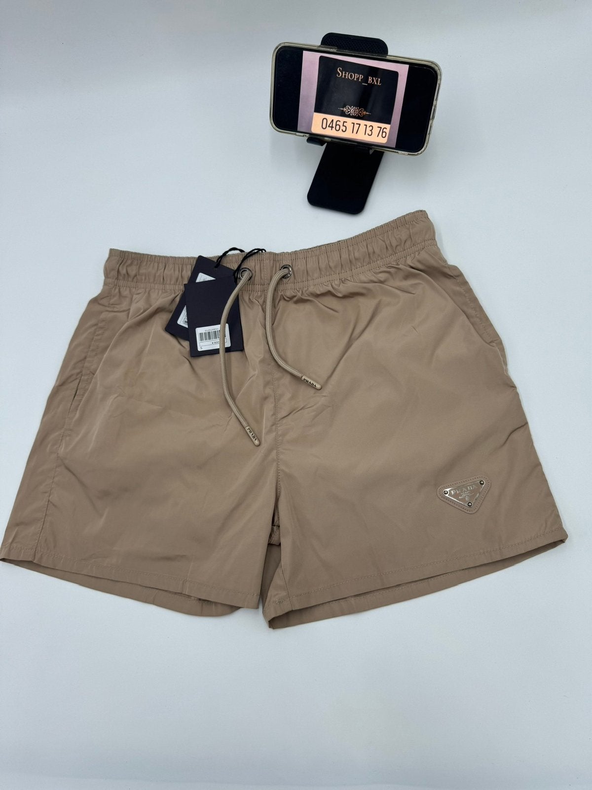 Korte broek van Prada, Kleding | Heren, Badmode en Zwemkleding, Ophalen of Verzenden, Beige