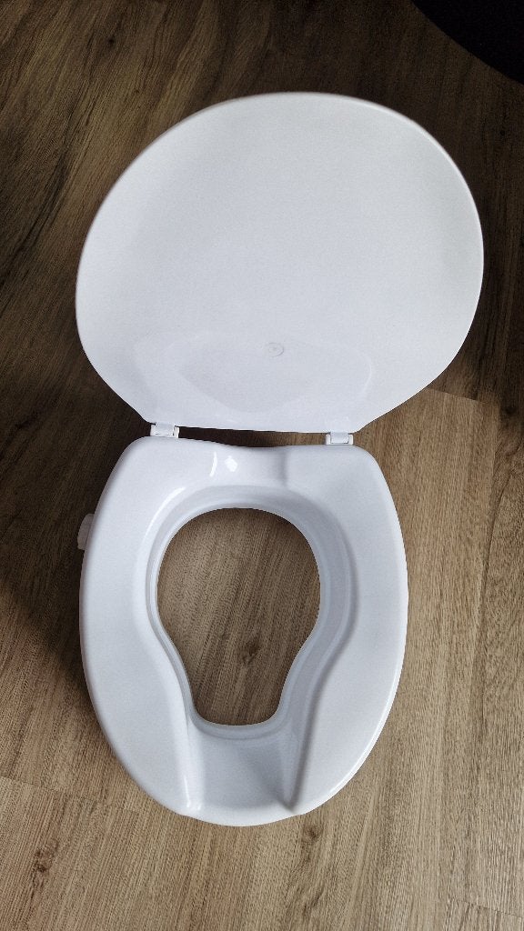 Toiletverhoger 10 cm niet gebruikt, Diversen, Ophalen, Zo goed als nieuw
