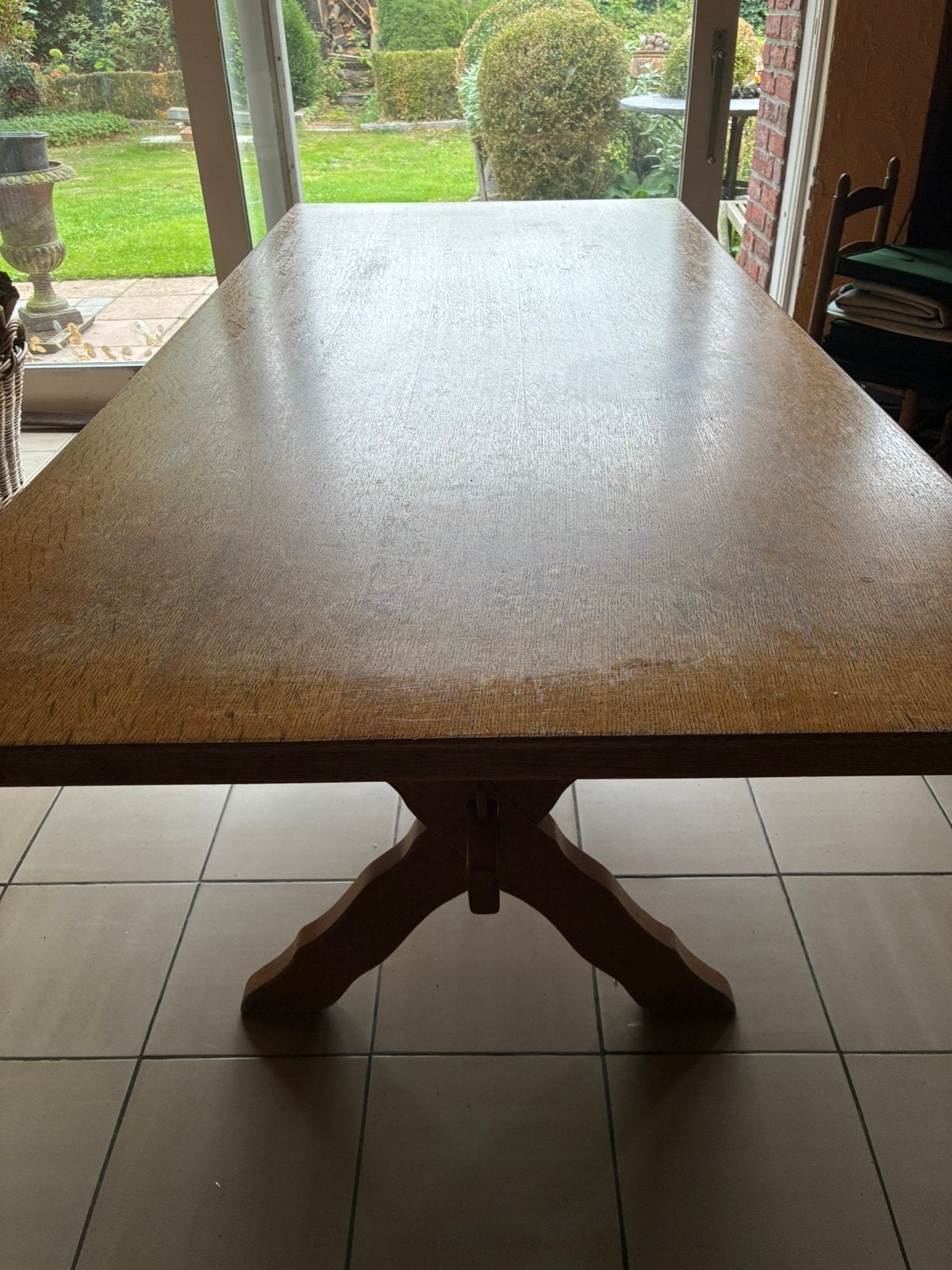 Tafel met schraagpoten, Huis en Inrichting, Ophalen, Zo goed als nieuw