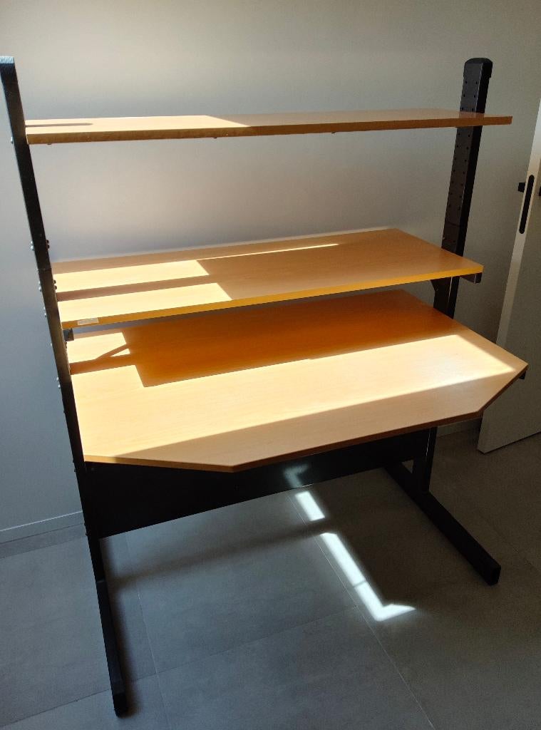 bureel, Huis en Inrichting, Bureaus, Ophalen, Gebruikt, Hout, IKEA