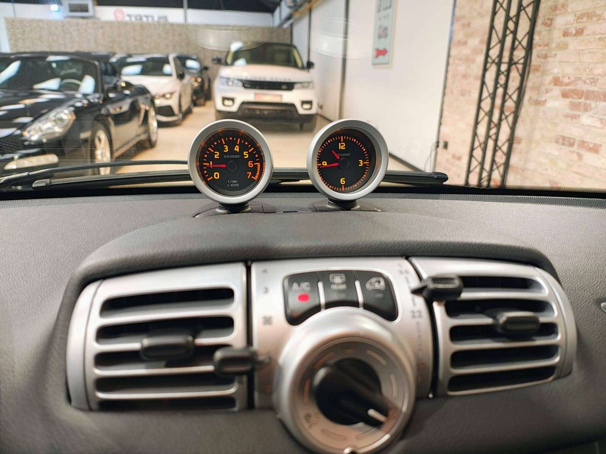 Smart Brabus Coupe Brabus 1.0 Turbo Brabus Softouch, Auto's, Automaat, Achterwielaandrijving, Gebruikt, Wit