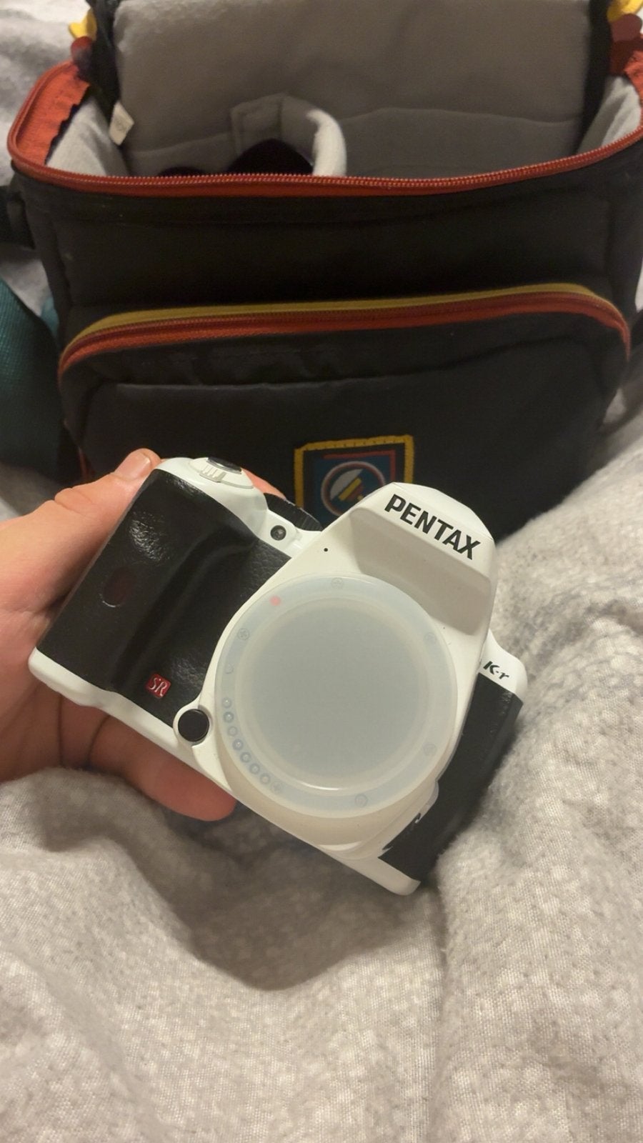 Pentax K-R camera, Poignée, Enlèvement ou Envoi, 12 mégapixels, Moins de 4 fois