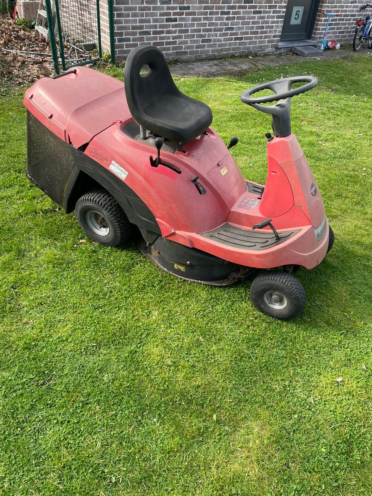 Tondeuse autoportée Castelgarden F72, Enlèvement, Utilisé, Démarrage électrique, Moins de 90 cm