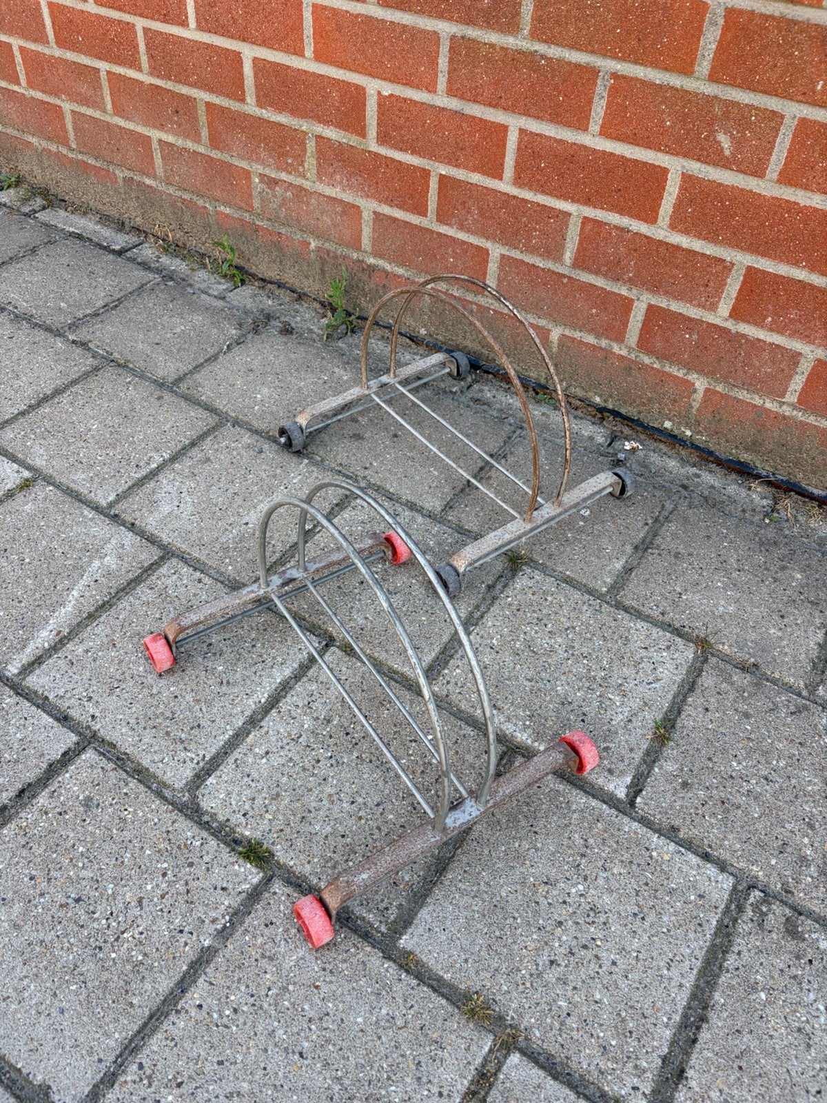 2 supports à vélos, Enlèvement, Comme neuf