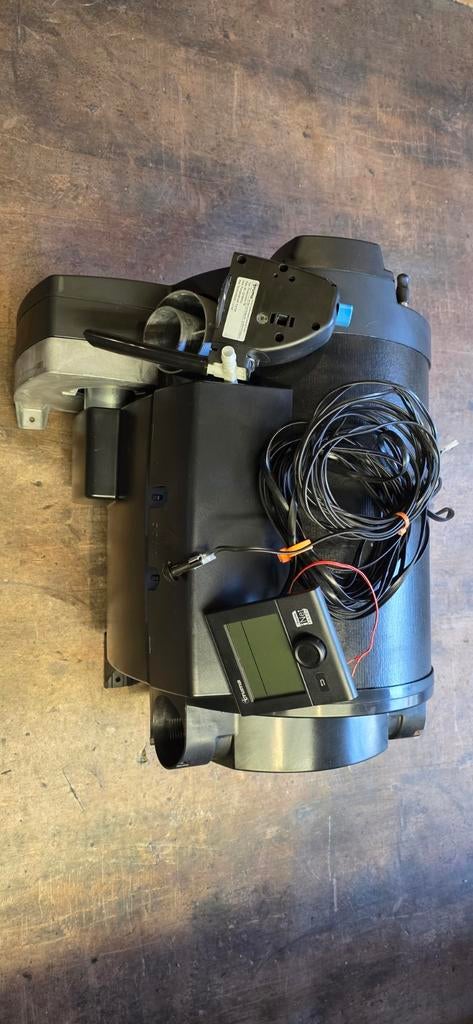 Truma kachel/boiler COMBI 4 op 12v-30mB met CPPLUS bediening, Caravans en Kamperen, Mobilhome-accessoires, Zo goed als nieuw, Ophalen