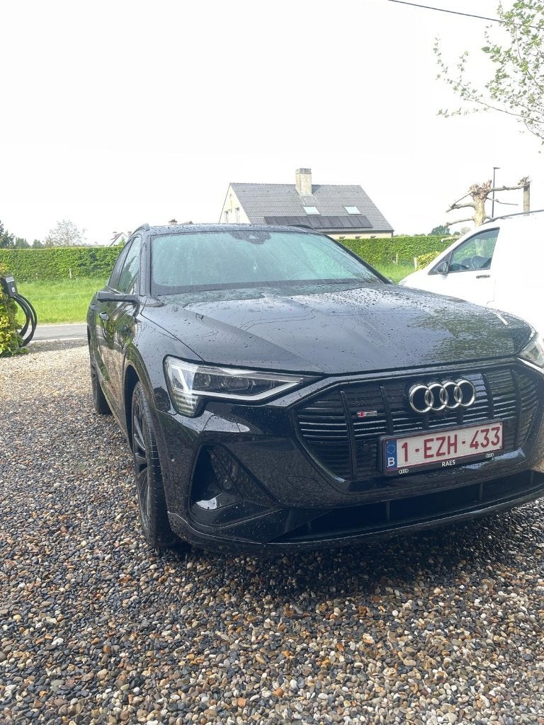 Audi e-tron 95 kWh 55 Sportback Quattro S line, Autos, Cuir et Alcantara, Achat, Noir, 5 portes