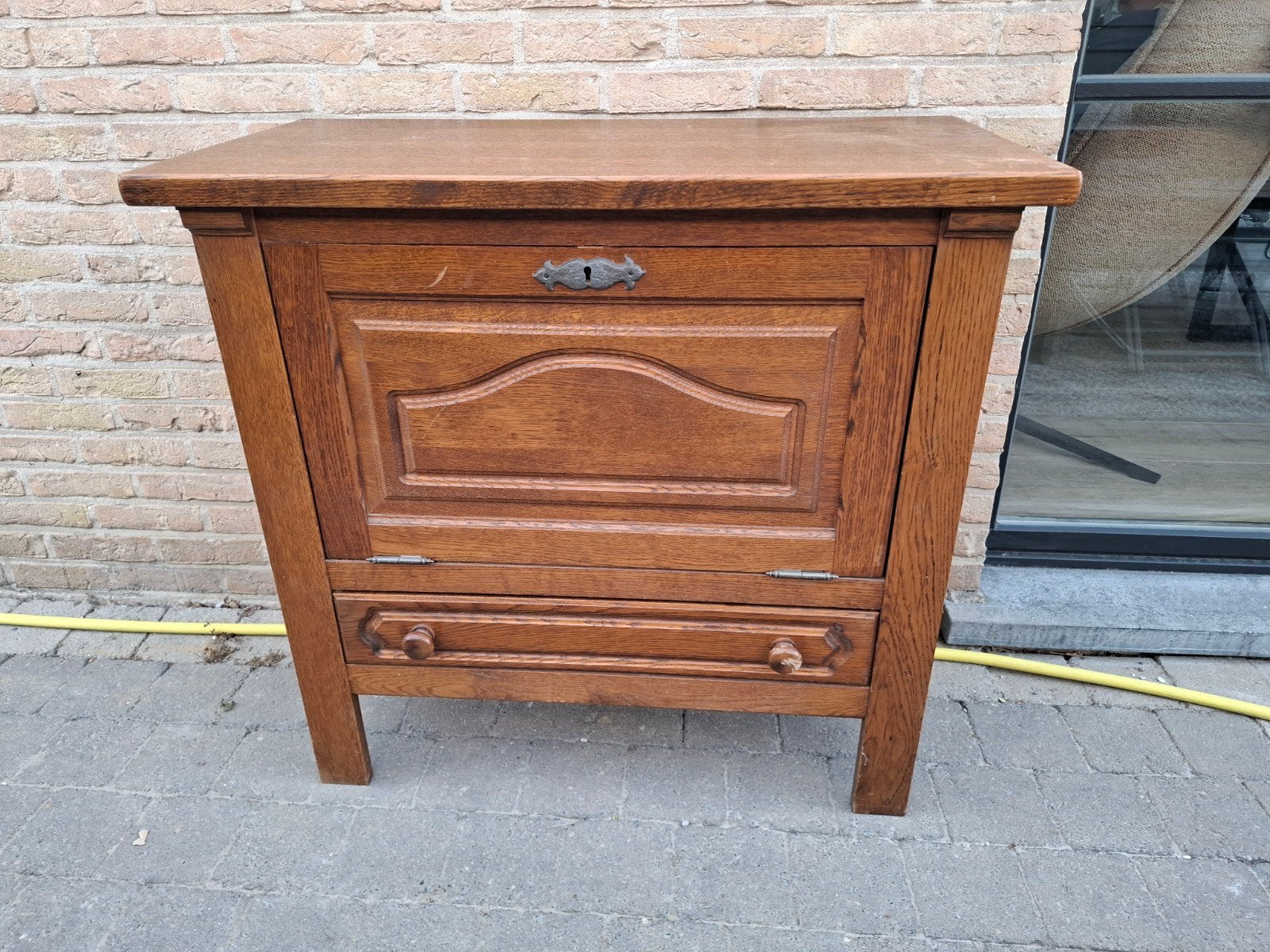 Gratis kastje, Enlèvement